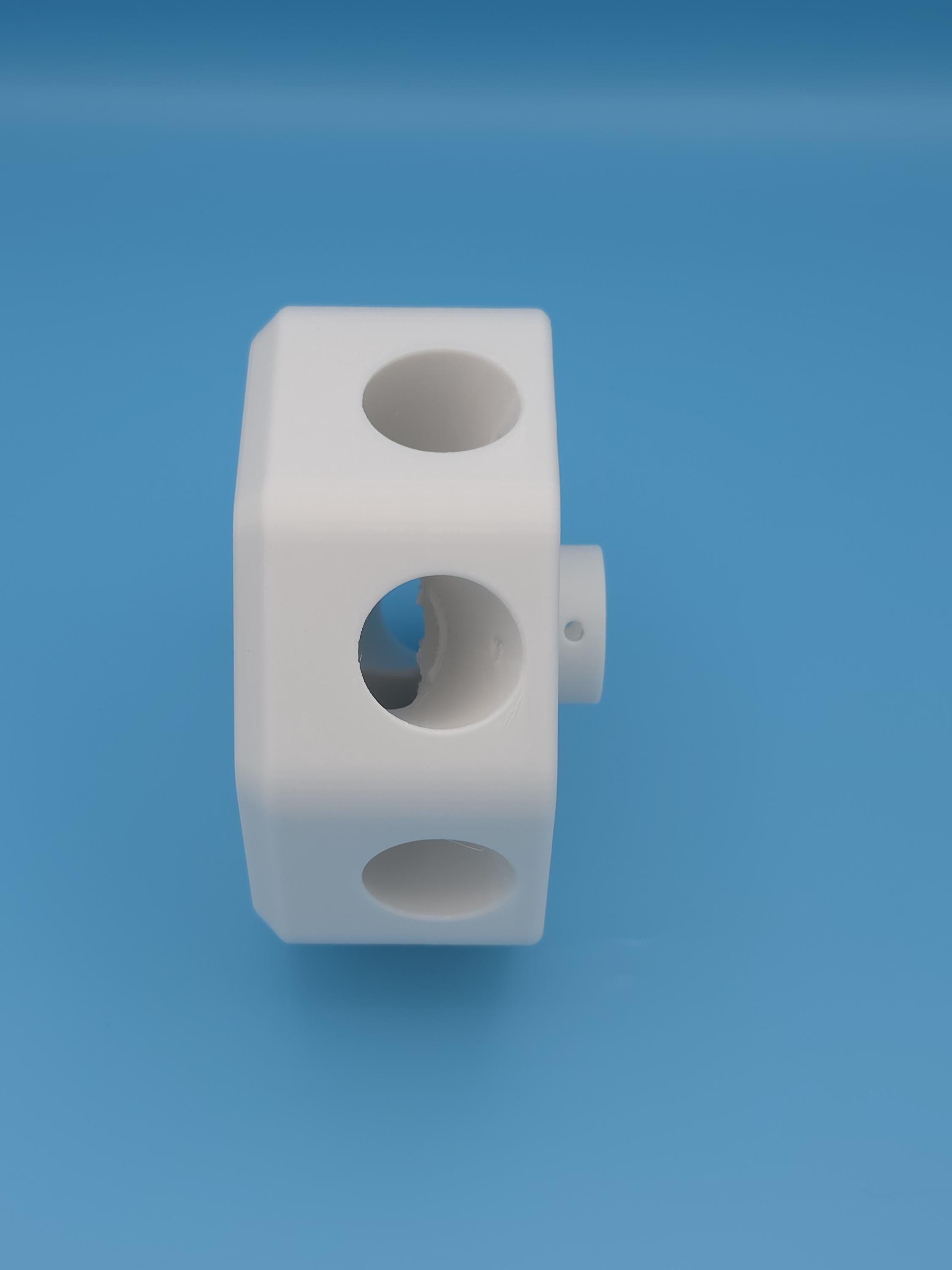 Stock Tank Pool PVC Cover Frame Center Bracket